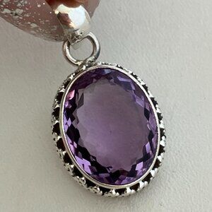 925 Sterling Silver Amethyst Gemstone Pendant